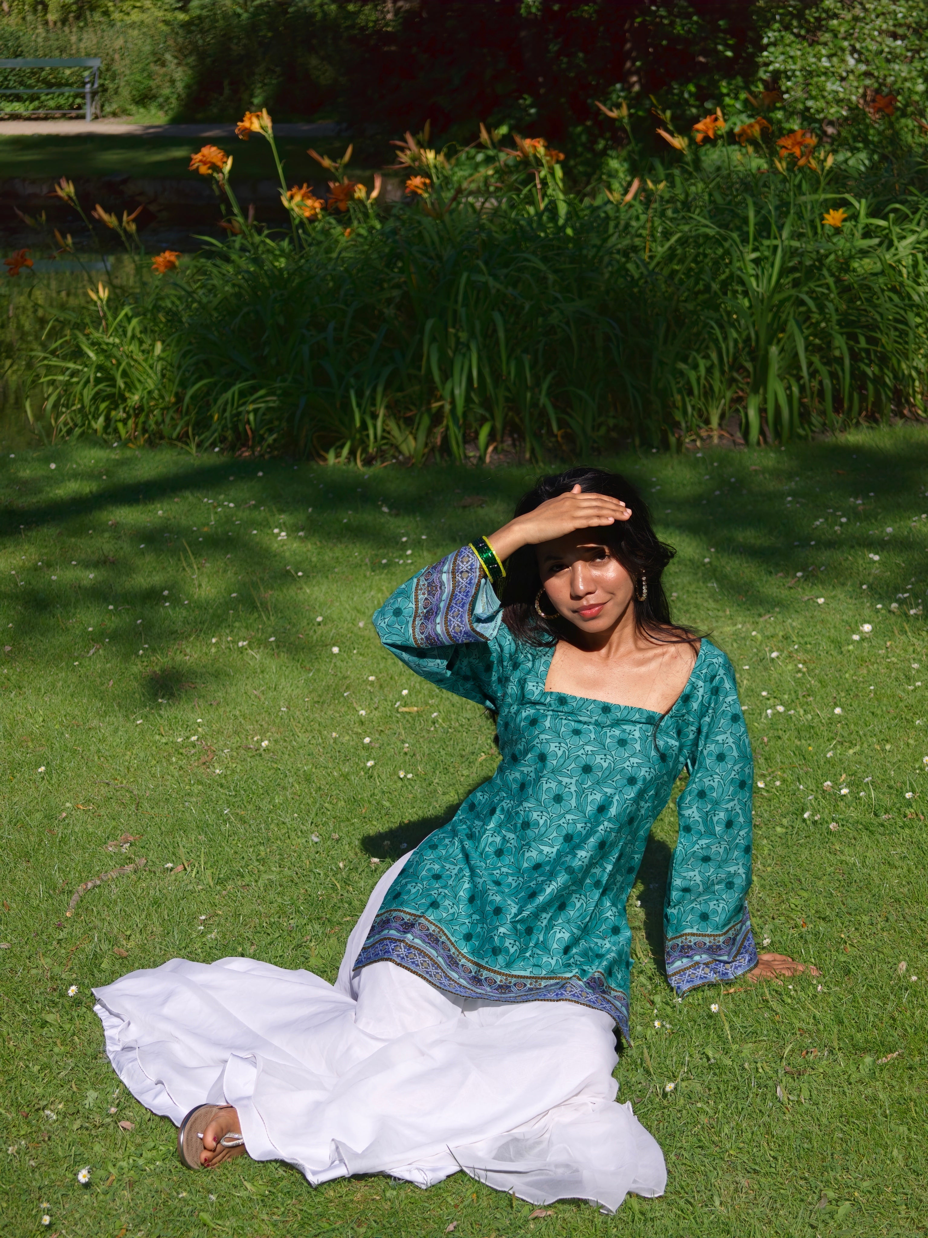 Bule petal kurthi